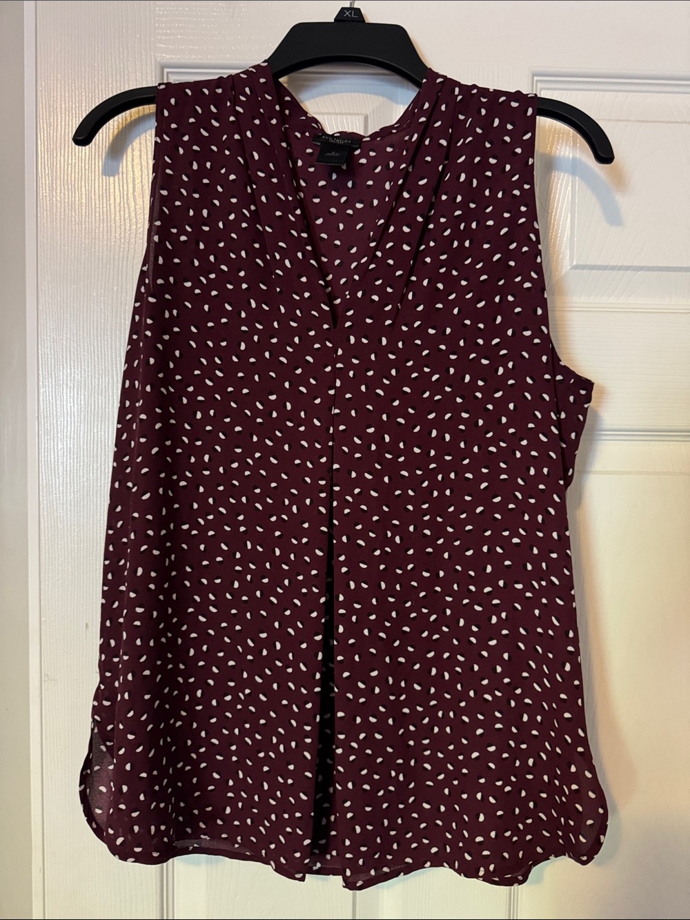 Ann Taylor Factory Burgundy Dot Print Sleeveless V-Neck Camisole